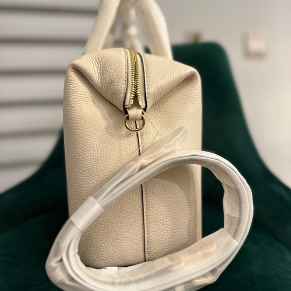 NWT! NEW!  KORS Michael Kors Hyde Large Pebbled Leather Satchel -Cream White - Picture 10 of 15